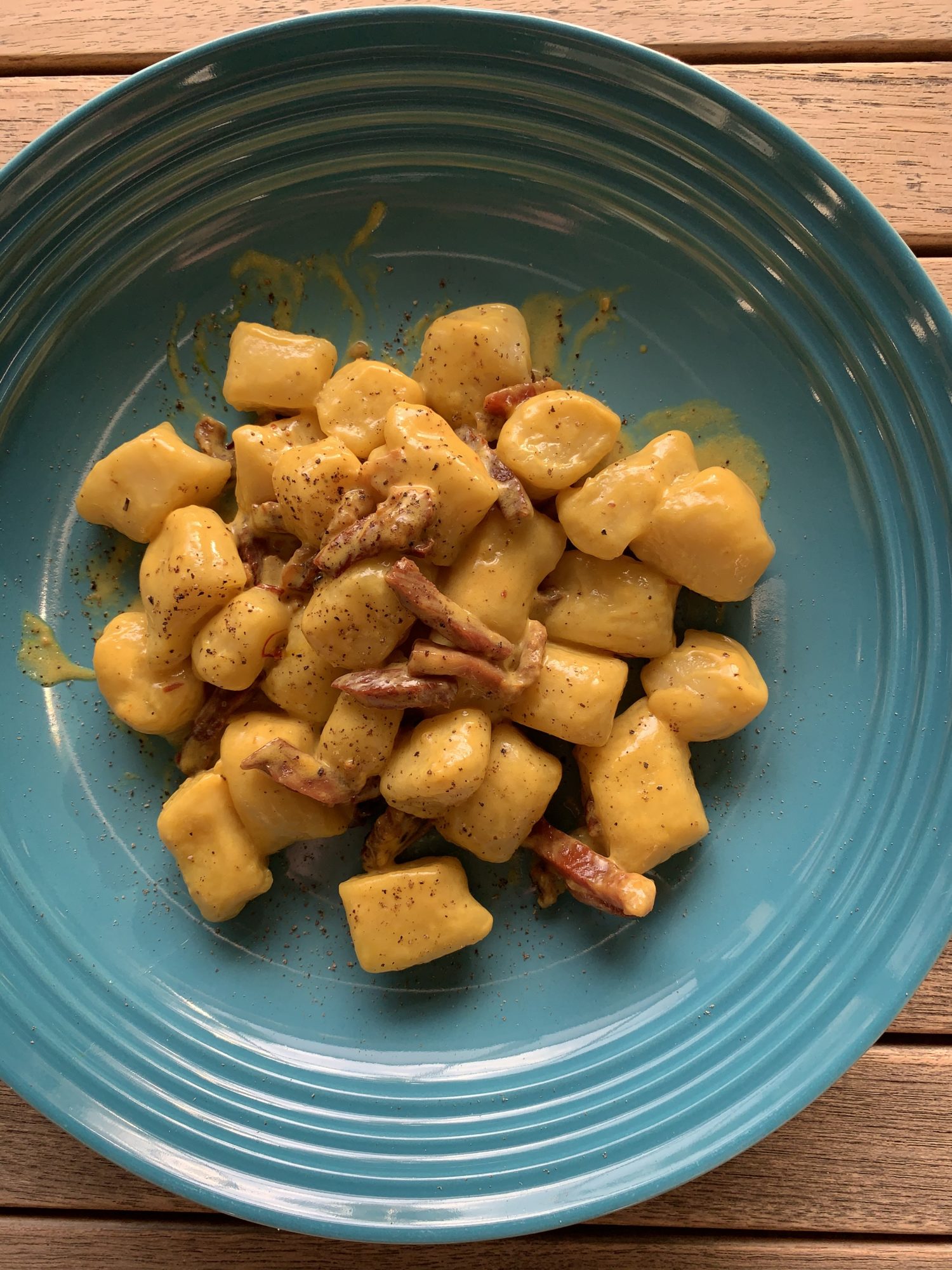 Gnocci alla Carbonara di Zafferano